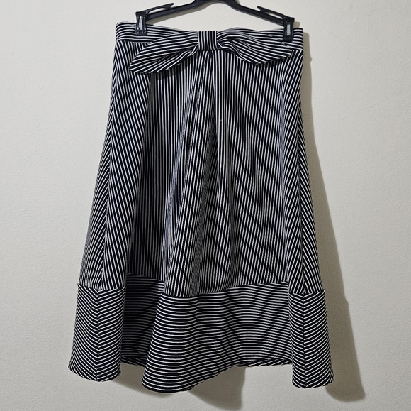Alya Striped Skirt - Picture 1 of 7